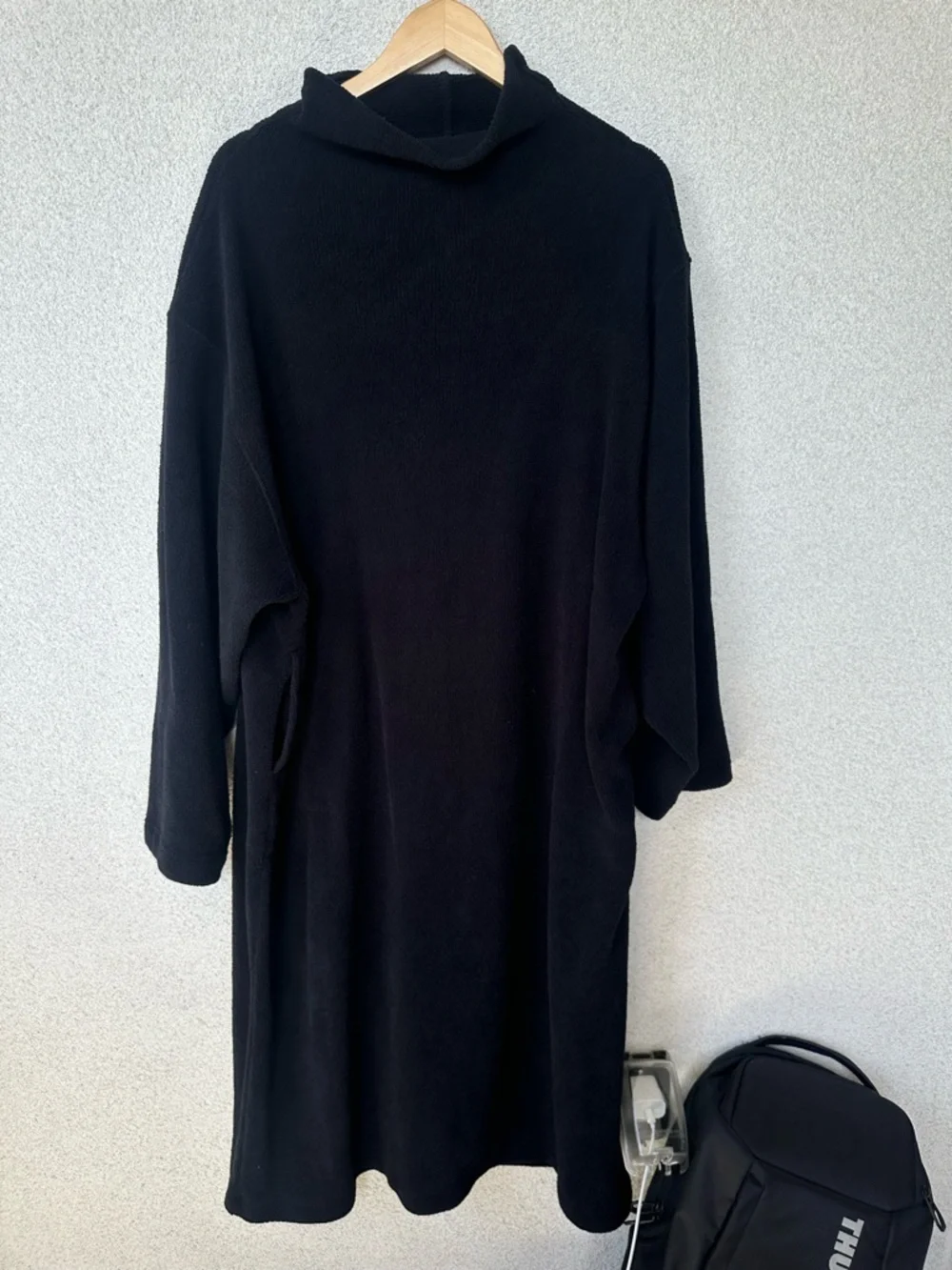 FP Beach Free People Oversized Cowl Neck Sweater Dress Tunic Large Black - Picture 1 of 5